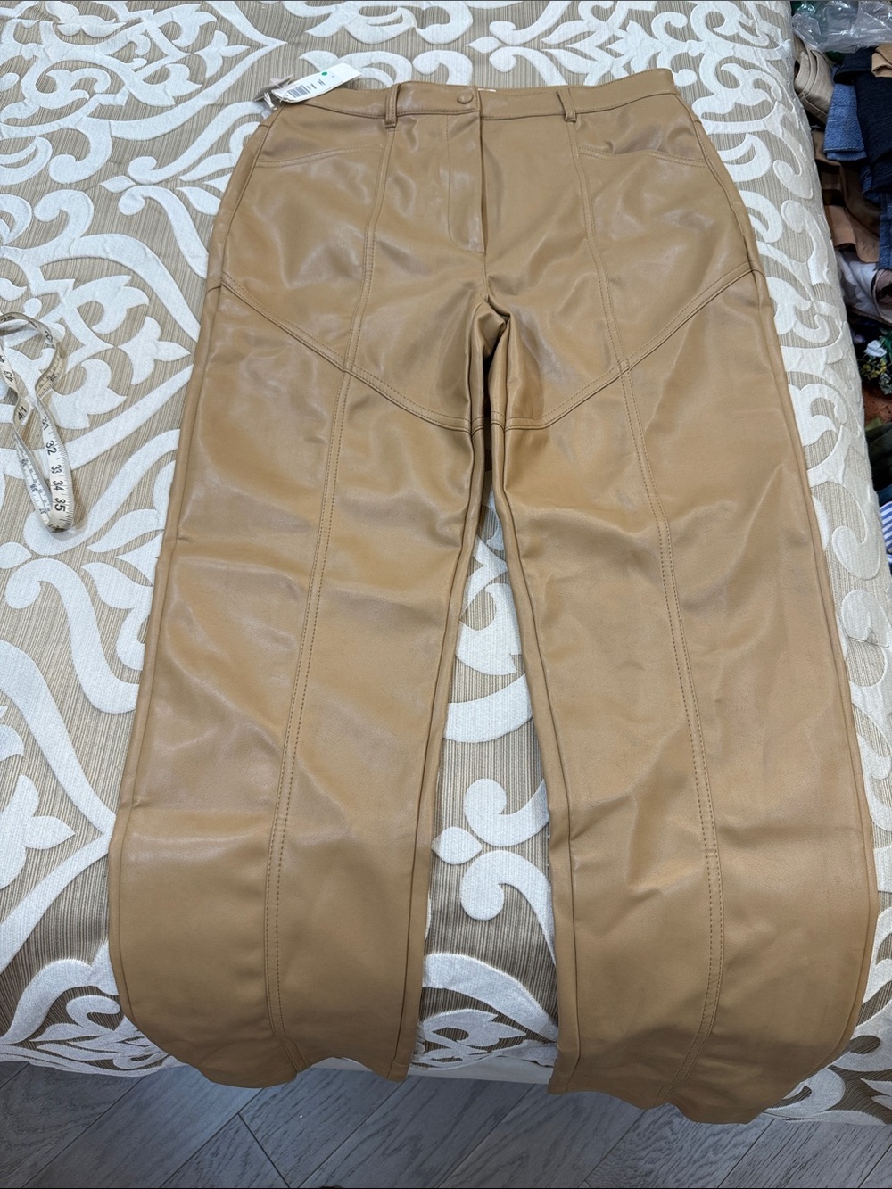 Wilfred aritzia  Camel Faux Leather High-Waist Pants will fit US8